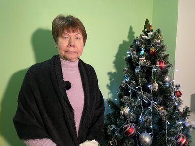 Янголята з вати та кутя під обстрілами: як Херсон відзначає різдвяно-новорічні свята
