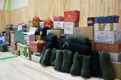 Вихованці луцького клубу з кіокушинкай карате підготували новорічні подарунки військовим Вихованці луцького клубу з кіокушинкай карате підготували новорічні подарунки військовим