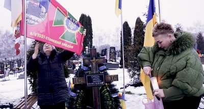 "У російському каналі написали, що "анульований". Сімʼя Героя України Василя Сімушиа не знає обставин загибелі