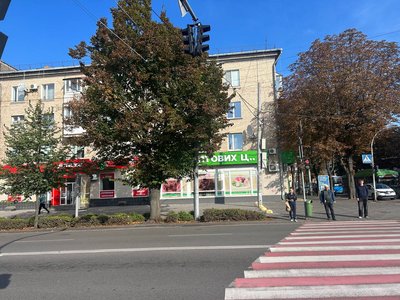 Після ударів РФ по фармскладах збільшився час доставки ліків: яка ситуація в Житомирі Після ударів РФ по фармскладах збільшився час доставки ліків: яка ситуація в Житомирі