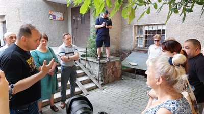 Руслан Марцінків, зустріч, мешканці квартир, зруйновані, дрон РФ, Івано-Франківськ Руслан Марцінків, зустріч, мешканці квартир, зруйновані, дрон РФ, Івано-Франківськ