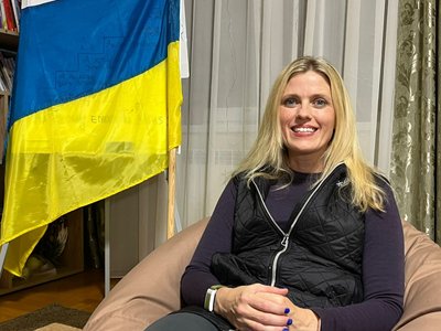 Синдром Дауна, Братерство сиріт, Тіффані Емпі Синдром Дауна, Братерство сиріт, Тіффані Емпі