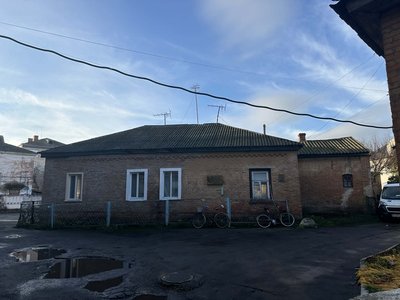 У Лохвиці демонтували меморіальну дошку композитору, який писав пісні про Сталіна і Москву У Лохвиці демонтували меморіальну дошку композитору, який писав пісні про Сталіна і Москву