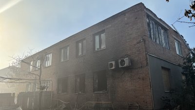 Наслідки лісової пожежі для Ізюма, Харківська область, 4 травня 2025 року Наслідки лісової пожежі для Ізюма, Харківська область, 4 травня 2025 року