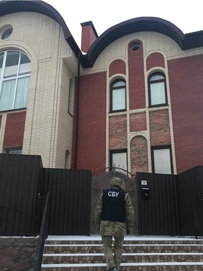 СБУ продовжує перевіряти об'єкти УПЦ: цього разу у Коростені та Овручі СБУ продовжує перевіряти об'єкти УПЦ: цього разу у Коростені та Овручі