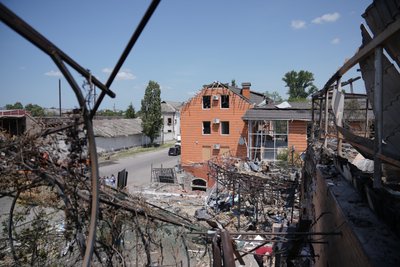 "Ні вікон, ні дверей": наслідки нічної масованої атаки БпЛА на Кременчук "Ні вікон, ні дверей": наслідки нічної масованої атаки БпЛА на Кременчук