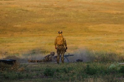 Військовий з Черкащини отримав нагороду від головнокомандувача ЗСУ Військовий з Черкащини отримав нагороду від головнокомандувача ЗСУ