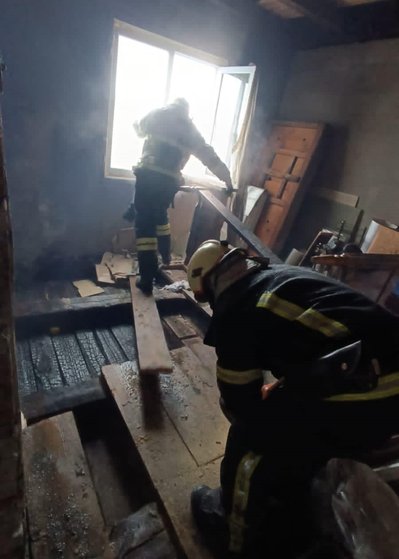 У місті на Волині через коротке замикання сталася пожежа в будинку У місті на Волині через коротке замикання сталася пожежа в будинку