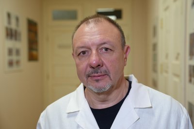 Завідувач Харківської філії Національного науково-дослідного реставраційного центру України Сергій Омельник Завідувач Харківської філії Національного науково-дослідного реставраційного центру України Сергій Омельник