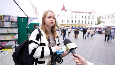 «Підтримати українську книгу»: у Житомирі стартував книжковий форум «Відсіч. Право на гідність» «Підтримати українську книгу»: у Житомирі стартував книжковий форум «Відсіч. Право на гідність»