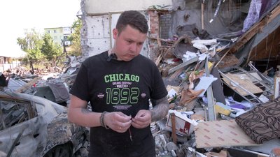 Віталій Теряник на місці ракетного удару по Чугуєву 9 червня: цей обстріл забрав життя його дружини Ольги та ненародженої доньки, 11 червня 2026 року Віталій Теряник на місці ракетного удару по Чугуєву 9 червня: цей обстріл забрав життя його дружини Ольги та ненародженої доньки, 11 червня 2026 року