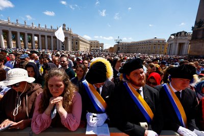У Ватикані прощаються з Папою Римським Франциском У Ватикані прощаються з Папою Римським Франциском