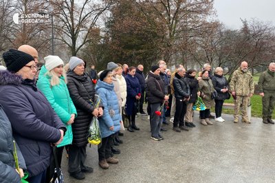"Дзвін пам'яті": в Одесі вшанували пам'ять загиблих захисників України