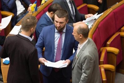 Законопроєкти, комітети, голосування. Якою була депутатська діяльність нардепа з Херсонщини Володимира Іванова Законопроєкти, комітети, голосування. Якою була депутатська діяльність нардепа з Херсонщини Володимира Іванова