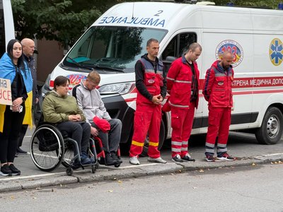 У Вінниці під час хвилини мовчання вшанували пам'ять Віктора Вітовича У Вінниці під час хвилини мовчання вшанували пам'ять Віктора Вітовича