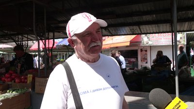 Ціни та попит на черешню в Рівному: що кажуть продавці та покупці