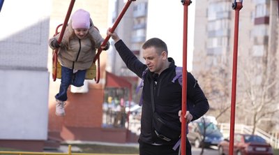 гойдалка, дитячий майданчик гойдалка, дитячий майданчик