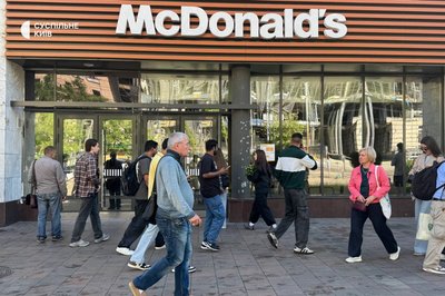 McDonald’s на столичній Лук’янівці відновив роботу після російської атаки McDonald’s на столичній Лук’янівці відновив роботу після російської атаки