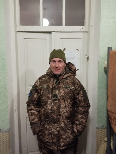 "Ноги теліпалися, як шнурки": історія поранення військовослужбовця 151 ОМБр Сергія Гури "Ноги теліпалися, як шнурки": історія поранення військовослужбовця 151 ОМБр Сергія Гури