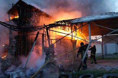 Новобаварський район Харкова вночі 4 червня атакували російські війська дронами і ракетами 087 Новобаварський район Харкова вночі 4 червня атакували російські війська дронами і ракетами 087