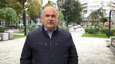 Аномалія чи норма: житомирський еколог пояснив, чому у місті восени зацвіли каштани Аномалія чи норма: житомирський еколог пояснив, чому у місті восени зацвіли каштани