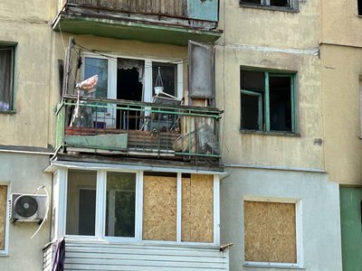Російська армія БпЛА атакувала Павлоград 25 квітня: на місці атаки долають наслідки Російська армія БпЛА атакувала Павлоград 25 квітня: на місці атаки долають наслідки