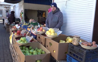 Сортові подорожчали найбільше: скільки коштують яблука у Черкасах