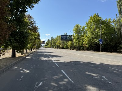 Удар "Молнією", перекриття траси М-14, антидронові сітки. Херсон у фото за тиждень Удар "Молнією", перекриття траси М-14, антидронові сітки. Херсон у фото за тиждень