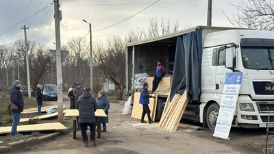 Дружківка будівельні матеріали наслідки обстрілу Донецька область 5 лютого 2025 рік Дружківка будівельні матеріали наслідки обстрілу Донецька область 5 лютого 2025 рік