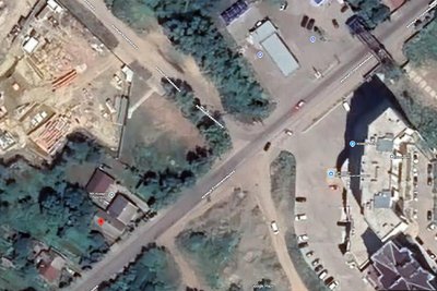 Ділянка, де заплановано облаштувати розворотне кільце на вулиці Сторожинецькій у Чернівцях Ділянка, де заплановано облаштувати розворотне кільце на вулиці Сторожинецькій у Чернівцях