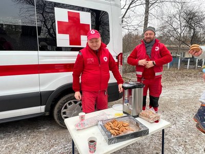 "Холодно, але кайфово": як вінничани купалися на Водохреща