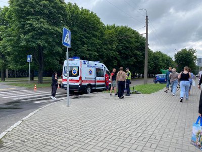 ДТП у Черкасах: під колеса автівки потрапив велосипед ДТП у Черкасах: під колеса автівки потрапив велосипед