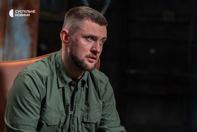 Олександр Ярмак репер і військовий під час Ремовська нтервʼю на Суспільному Олександр Ярмак репер і військовий під час Ремовська нтервʼю на Суспільному