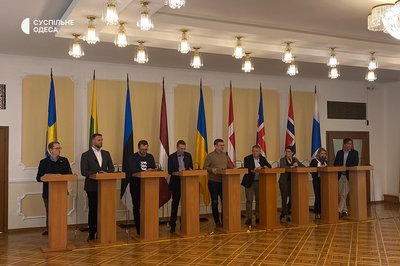 "Контрнаступ не буде фінальною битвою": Кулеба на зустрічі міністрів МЗС в Одесі "Контрнаступ не буде фінальною битвою": Кулеба на зустрічі міністрів МЗС в Одесі