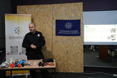 Херсон, укриття, домедична допомога, поліція, тренінг