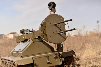 Дрон "Плющ", наземний дрон, дрон з висувною щоглою Дрон "Плющ", наземний дрон, дрон з висувною щоглою