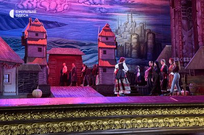 Оновлений "Запорожець за Дунаєм" в Одеській опері Оновлений "Запорожець за Дунаєм" в Одеській опері