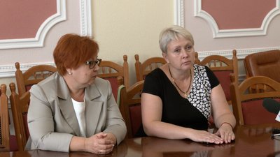 Долю школи №19 у Чернігові вирішуватимуть на найближчій сесії міськради: що відомо та які аргументи Долю школи №19 у Чернігові вирішуватимуть на найближчій сесії міськради: що відомо та які аргументи