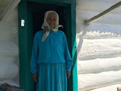 "Я його, моя мила, не можу забути ще й зараз" — 94-річна Надія Шваб про свого чоловіка "Я його, моя мила, не можу забути ще й зараз" — 94-річна Надія Шваб про свого чоловіка