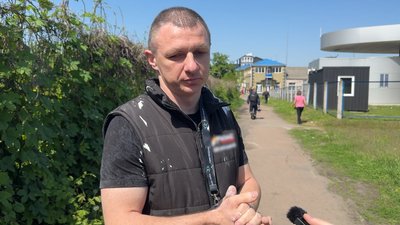 "Продавці й охоронці кричали: «Біжіть»": очевидці про атаку РФ по Прилуках, де загинули 3 людей, ще 29 — поранені "Продавці й охоронці кричали: «Біжіть»": очевидці про атаку РФ по Прилуках, де загинули 3 людей, ще 29 — поранені