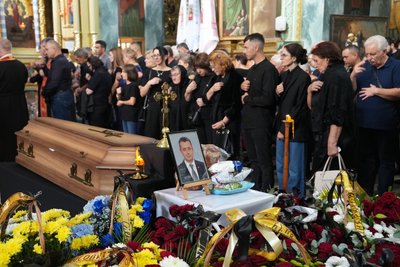 Віктор Анушкевичус, прощання, похорон, люди, Івано-Франківськ Віктор Анушкевичус, прощання, похорон, люди, Івано-Франківськ