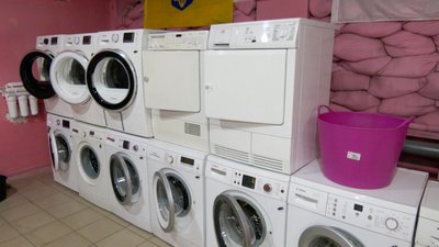 "Дехто по 80 днів не купався". Як працює прифронтовий "пункт незламності" для військових на Донеччині "Дехто по 80 днів не купався". Як працює прифронтовий "пункт незламності" для військових на Донеччині
