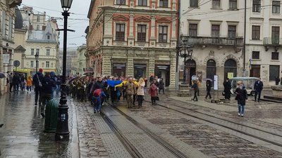 У Львові відзначають 33-тю річницю підняття прапора над Ратушею У Львові відзначають 33-тю річницю підняття прапора над Ратушею