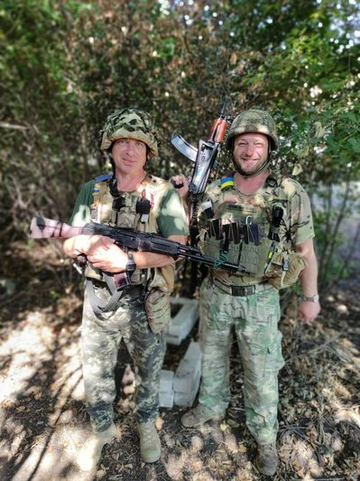 Бійці мінометної батареї 102 бригади Разтуман та Фахівець Бійці мінометної батареї 102 бригади Разтуман та Фахівець