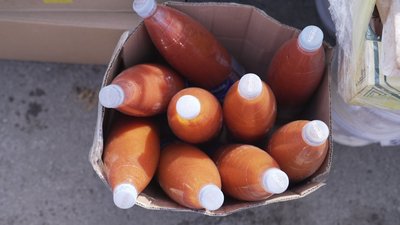 Вінницькі волонтери зібрали гумвантаж для оборонців Вінницькі волонтери зібрали гумвантаж для оборонців