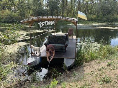 Допливти до Чорного моря: житель Кобеляк, що на Полтавщині 4 роки власноруч будував пліт Допливти до Чорного моря: житель Кобеляк, що на Полтавщині 4 роки власноруч будував пліт