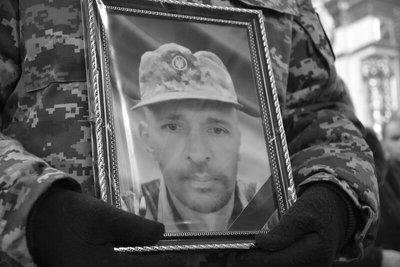 У Луцьку попрощалася з двома бійцями У Луцьку попрощалася з двома бійцями