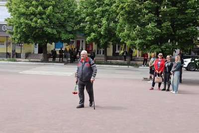 У Новоукраїнці на Кіровоградщині попрощалися з двома військовими У Новоукраїнці на Кіровоградщині попрощалися з двома військовими