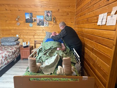 Перша розлука із сином. Сергій Шумей розповів про реабілітацію сина після операції в Німеччині Перша розлука із сином. Сергій Шумей розповів про реабілітацію сина після операції в Німеччині