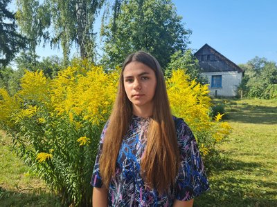 Фаїна — учениця Варварівської школи